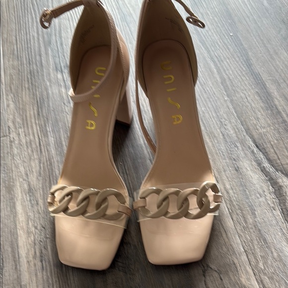 Unisa Cream Heels Elegant High Heel Shoes 7 1/2 - Picture 1 of 7